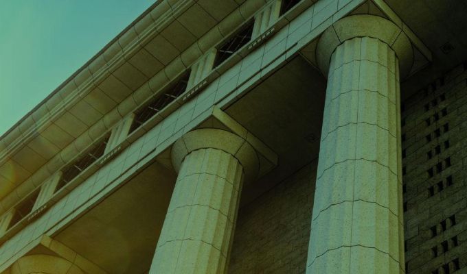 Especialización en Derecho Constitucional